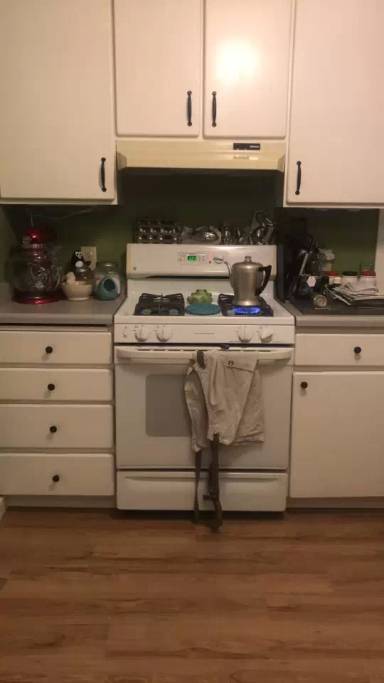 Main picture of 8341 28th Ave NW