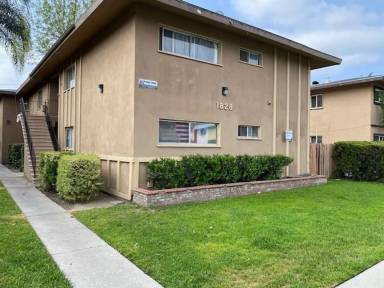 Main picture of 1826 W Gramercy Ave