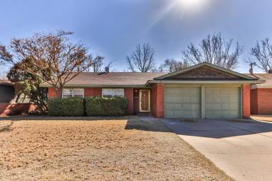 Main picture of 4701 45th St