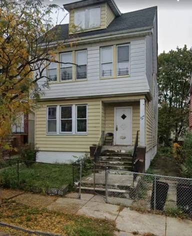 Main picture of 22 Huntington Ter