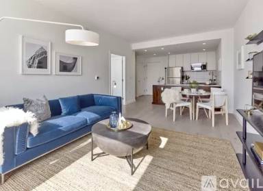 Main picture of 700 Jackson St