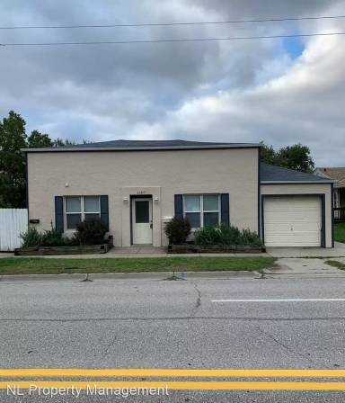 Main picture of 6107 Pacific St