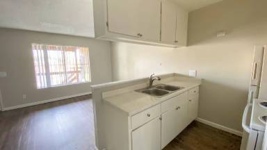 Main picture of 4138 50th St