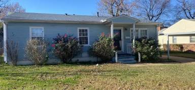 Main picture of 2432 N Xanthus Ave