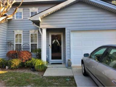 Main picture of 201 Sunnyside Way