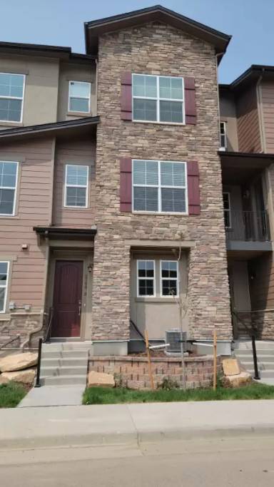 Main picture of 2300 Santini Trl