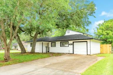 Main picture of 408 Gardenia St