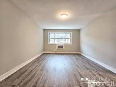 Main picture of 530 W Surf St