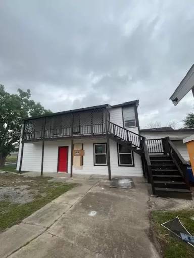 Main picture of 616 16th Street - A