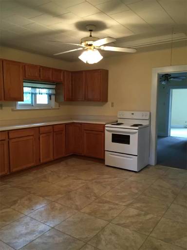 Main picture of 265 2nd St