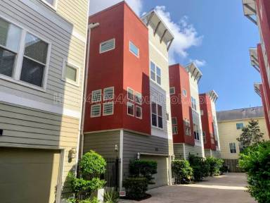 Main picture of 1034 W 24th St