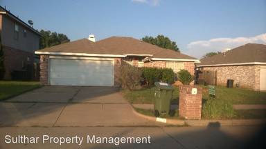 Main picture of 929 Rio Vista Ln