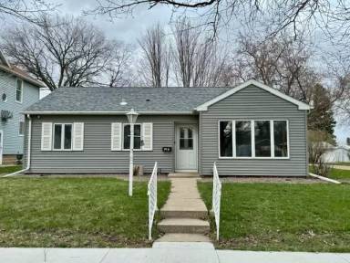 Main picture of 766 Harvey St