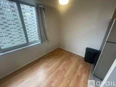 Main picture of Marine Towers East Condo