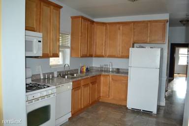 Main picture of 3234 W Warner Ave