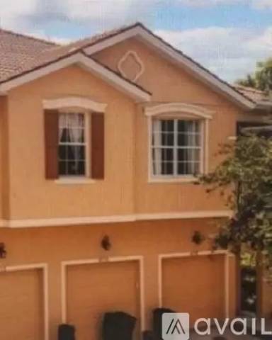 Main picture of 3716 Parkridge Cir