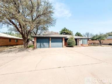 Main picture of 5712 73rd St