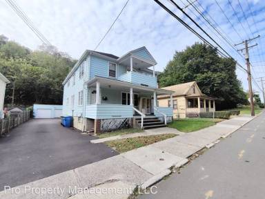 Main picture of 1617 N Main St