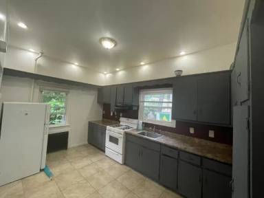 Main picture of 14 N 9th St