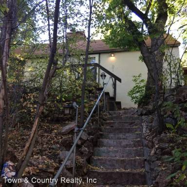 Main picture of 357 Ruxton Ave