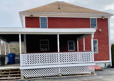 Main picture of 864 Bedford St