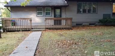 Main picture of 74 Kitz Rd