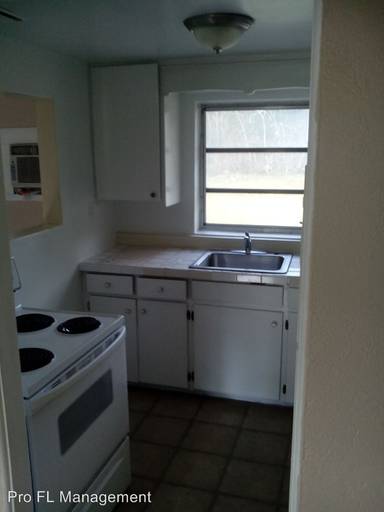 Main picture of 230 S Blue Lake Ave