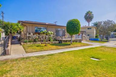 Main picture of 2912 W Via Acosta