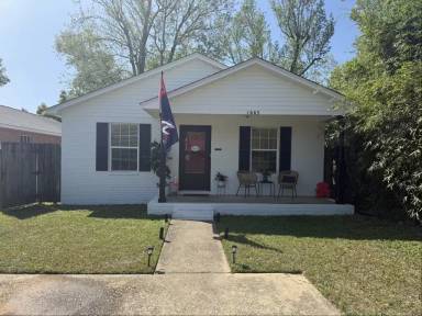 Main picture of 1665 E Hatton St