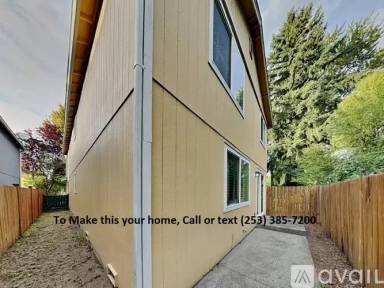 Main picture of 8328 2nd St NE