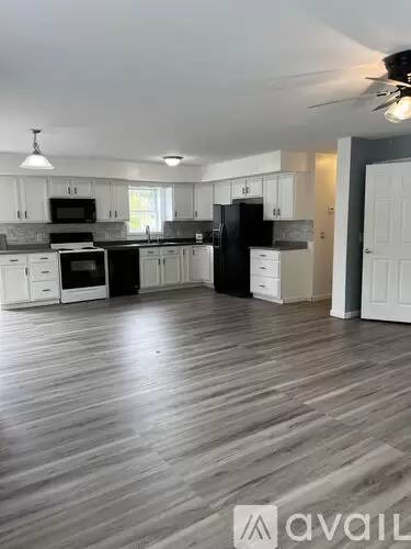 Main picture of 4003 Hill St