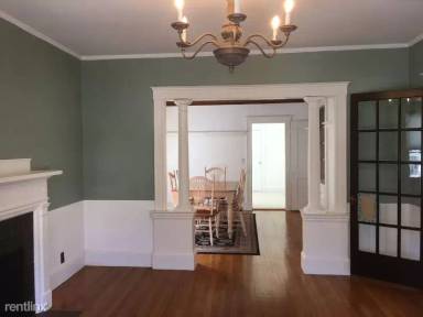 Main picture of 130 Manthorne Rd