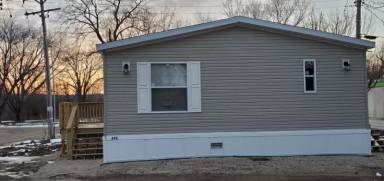 Main picture of 1085 Spring Bay Rd