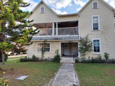 Main picture of 736 7th Ave N