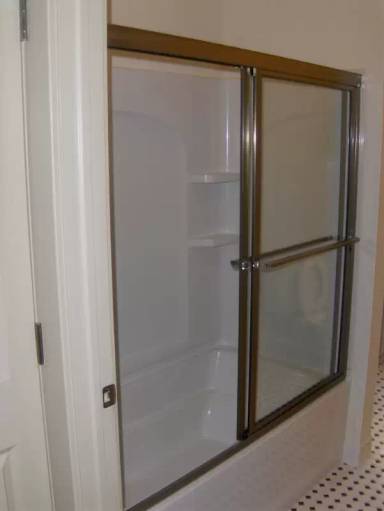 Main picture of 2215 Market St