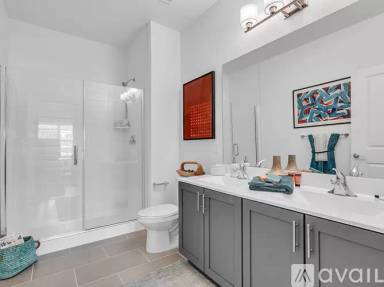 Main picture of 667 Lehigh Ave