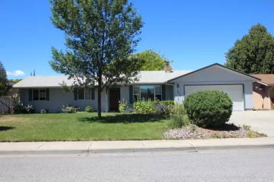 Main picture of 904 N Elliott Ave