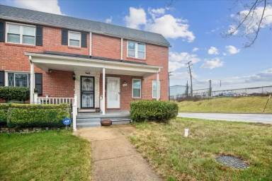 Main picture of 1401 N Potomac St