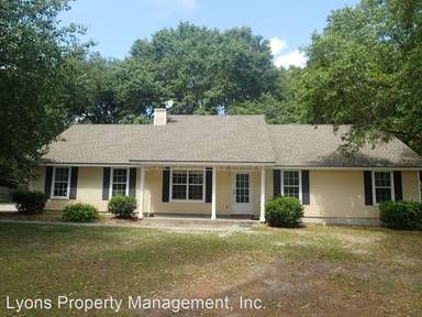 Main picture of 3837 Honeysuckle Dr