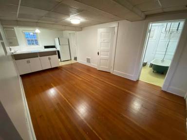 Main picture of 2328 W 1st Ave