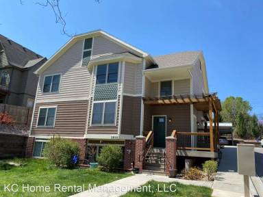 Main picture of 3616 Bell St