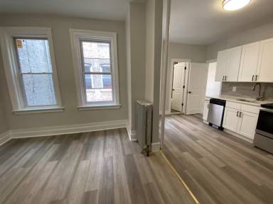 Main picture of 5604 Hudson Ave