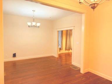 Main picture of 3715 N Williams Ave