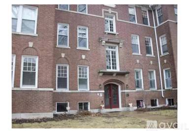 Main picture of 5885 Nina Pl