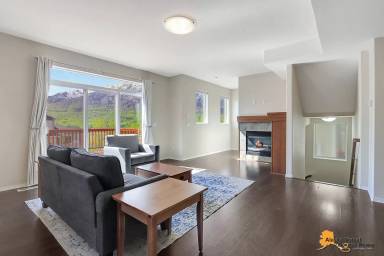 Main picture of 20487 Birch Crest Ln