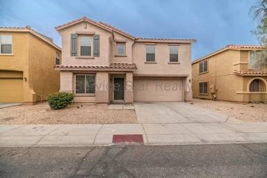 Main picture of 9425 W Wilshire Ave