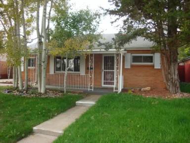 Main picture of 9041 Fir Dr