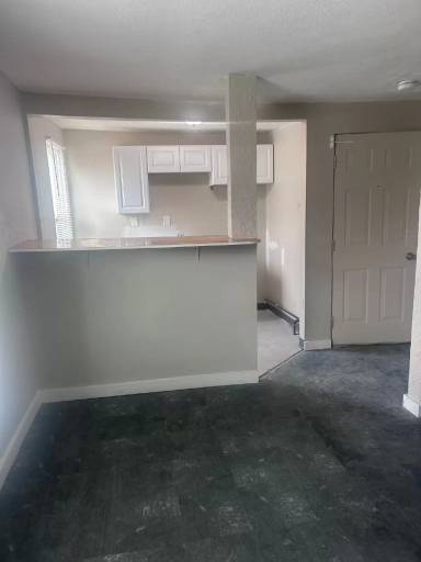 Main picture of 2163 E 84th St