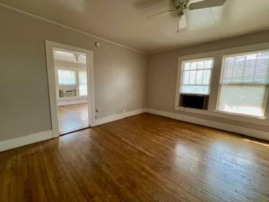 Main picture of 118 Bernard St