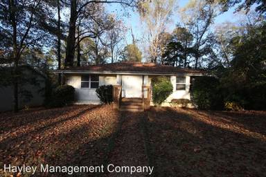 Main picture of 804 Tullahoma Dr